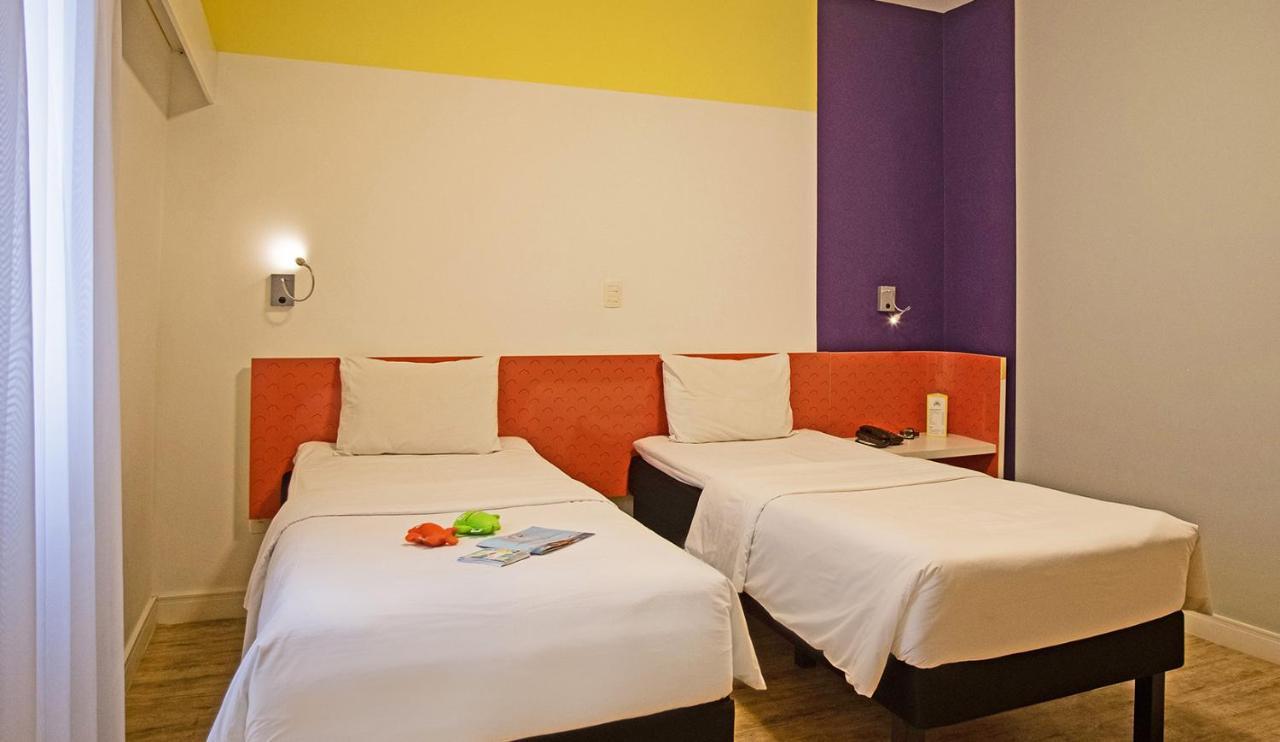 Ibis Styles Balneario Camboriu - 1 Quadra Do Mar Hotel Exterior foto