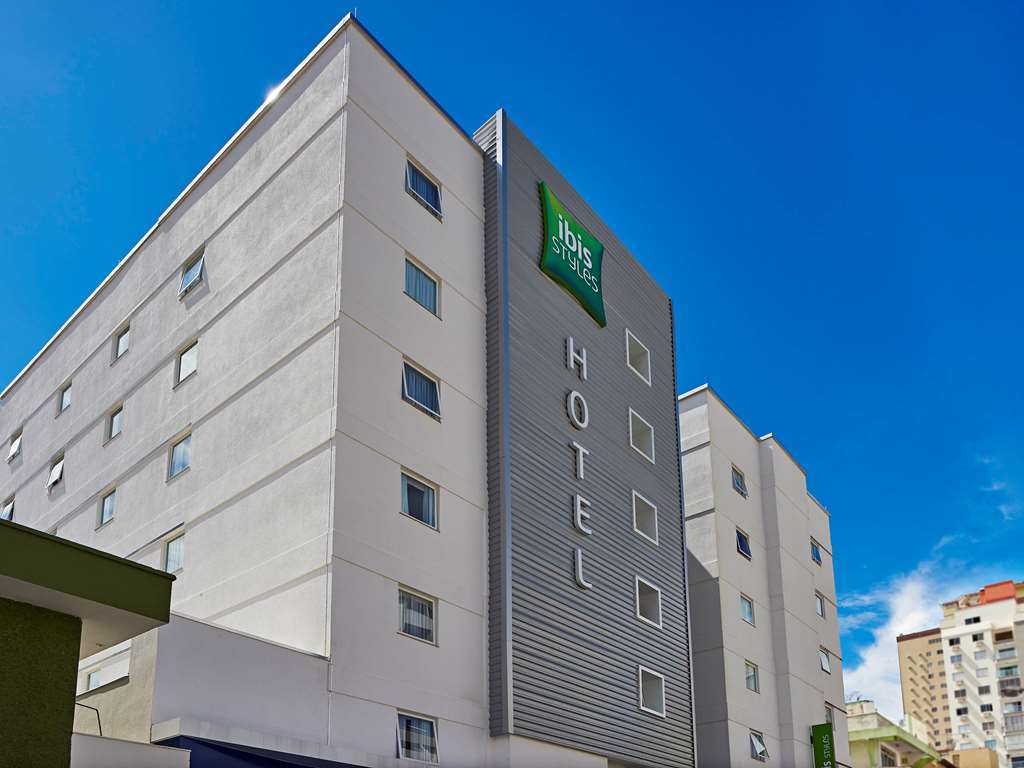 Ibis Styles Balneario Camboriu - 1 Quadra Do Mar Hotel Exterior foto